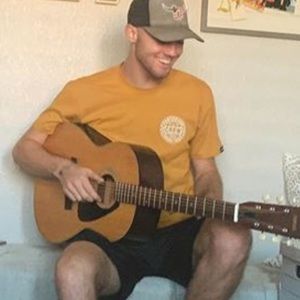 Meet your Posher, Connor